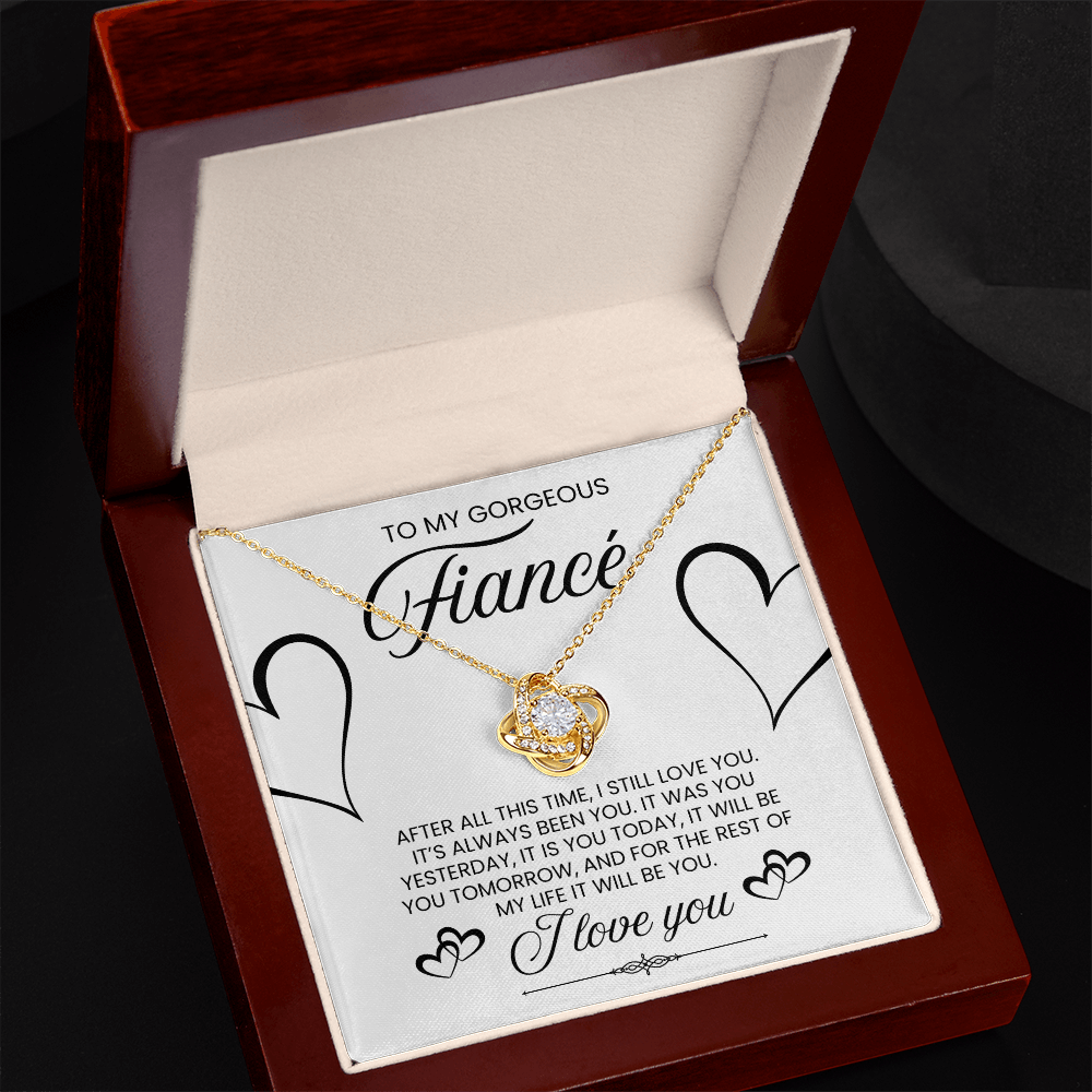 To My Gorgeous Fiance, I Love You - Love Knot Necklace